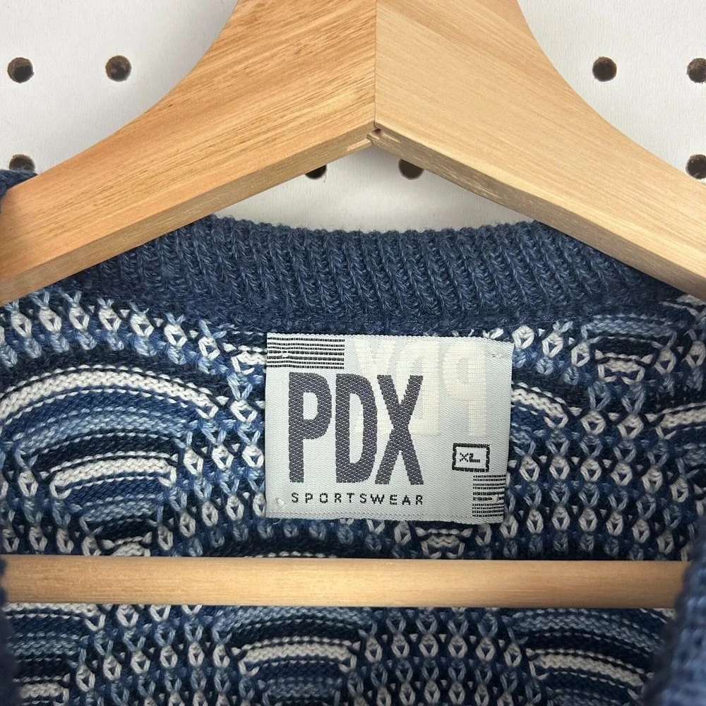 Vintage Chunky Knit‎ Sweater Size XL Blue Monochrome Design USA Grandpa 90s PDX